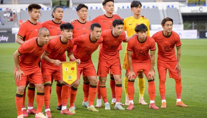 东体：低位防守成国足重要选项，需搭建稳定输出直塞的中场组合